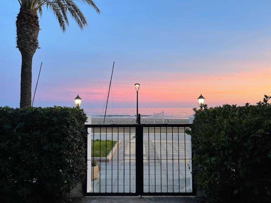 Lc Apartaments Voramar Benicassim Exterior photo